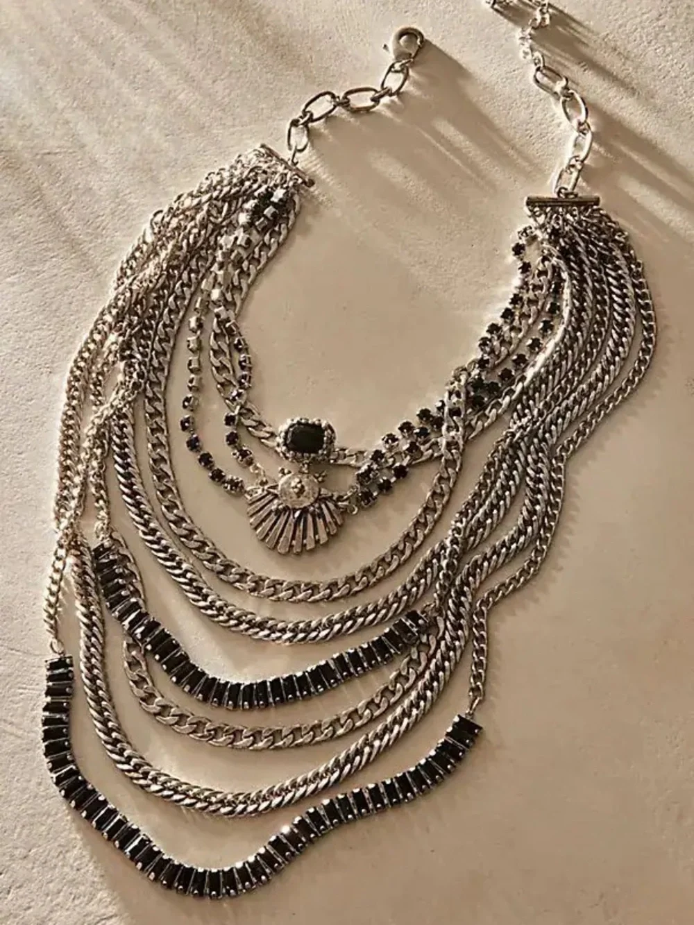New🌟Free People-The Pistols Stacked Chain Choker-Gold Red